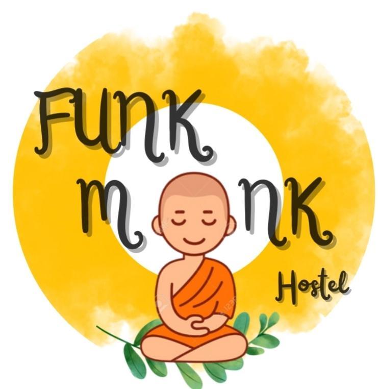 Funk Monk Hostel Ауровиль Экстерьер фото