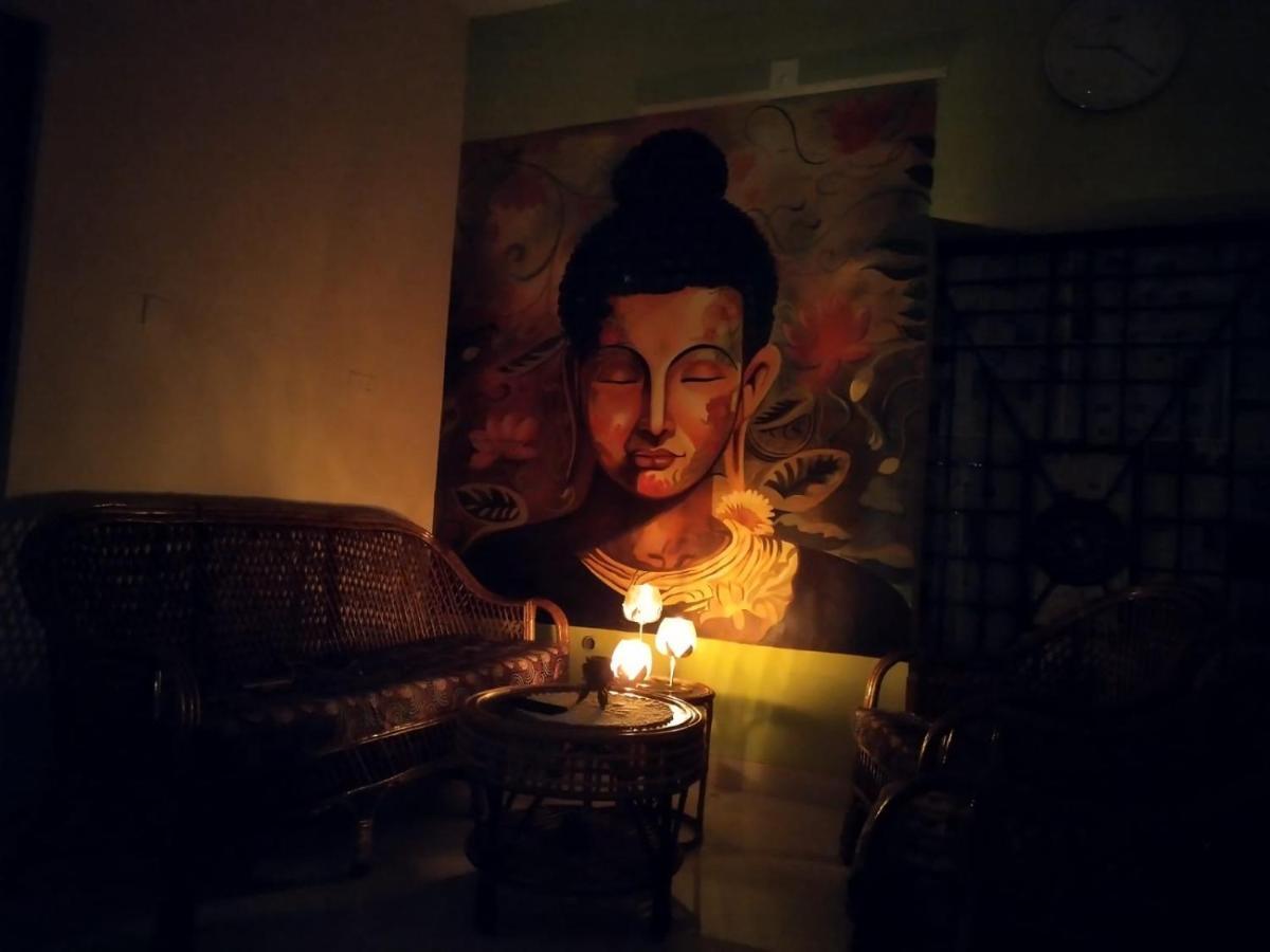 Funk Monk Hostel Ауровиль Экстерьер фото